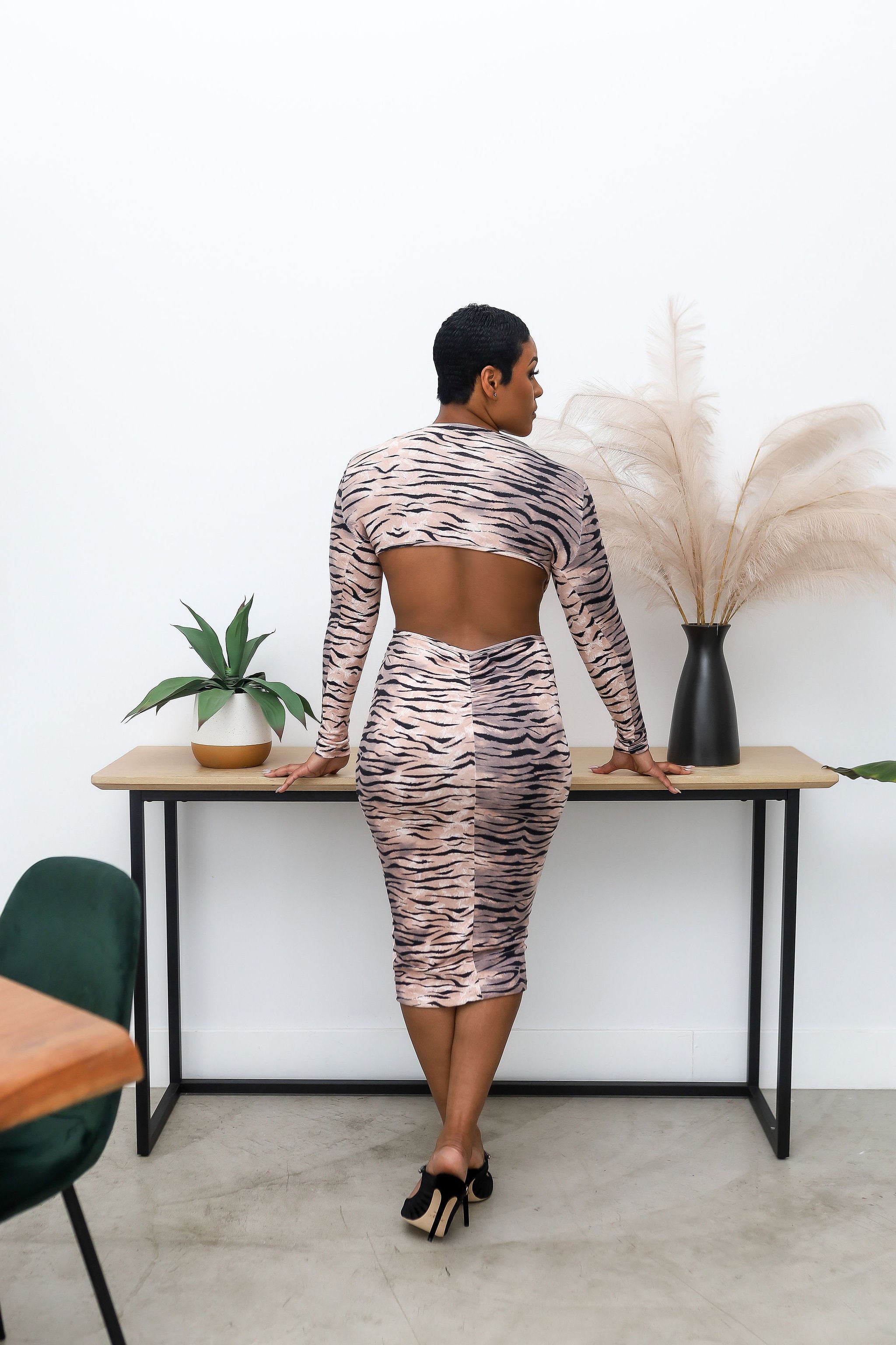 Zee- Midi Dress