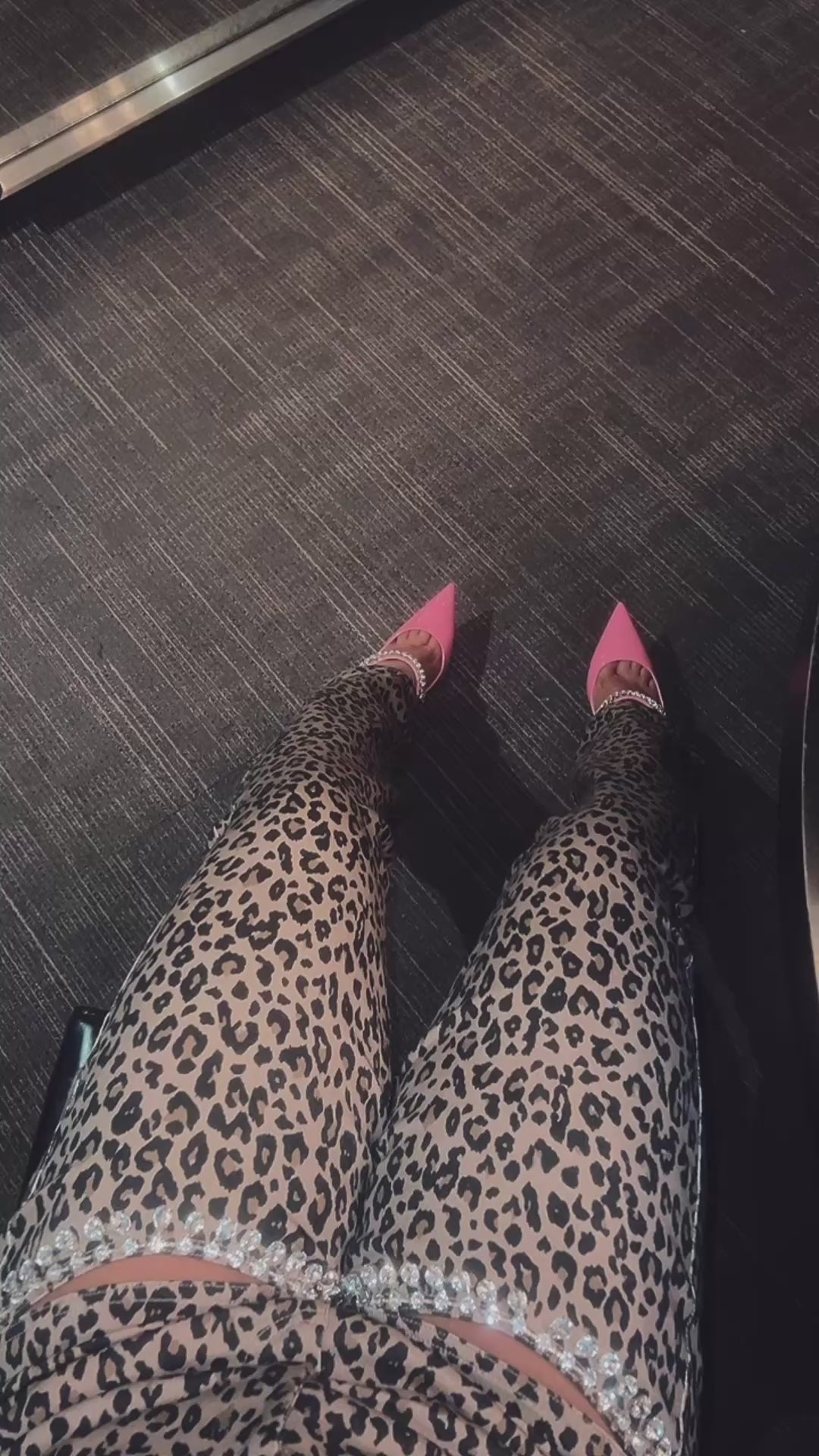 Leopard Rhinestone Pant