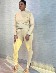 Bonnie- Two Piece Jogger Set